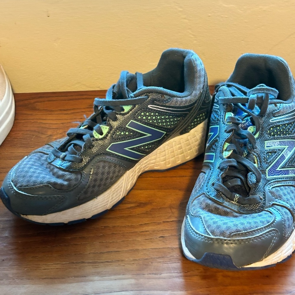 New Balance Blue and Green Athletic Shoes
